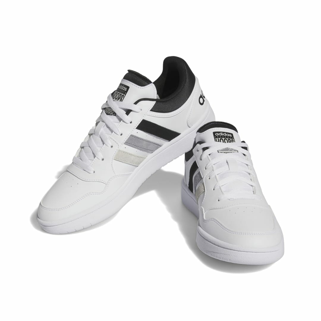 IG7914_6_FOOTWEAR_Photography_Front Lateral Top View_white